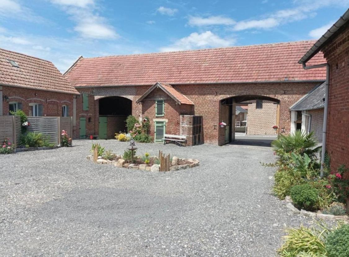 Les Muches Vila Bouzincourt Exterior foto